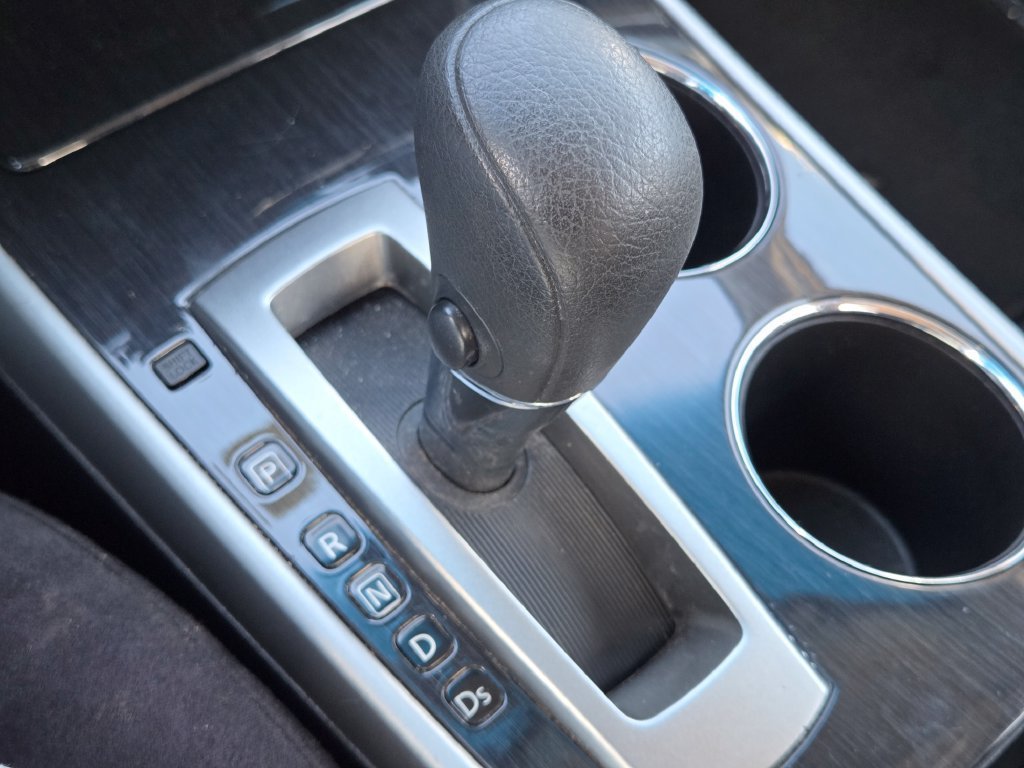 Used 2013 Metallic Slate Nissan 2.5 SV image 9