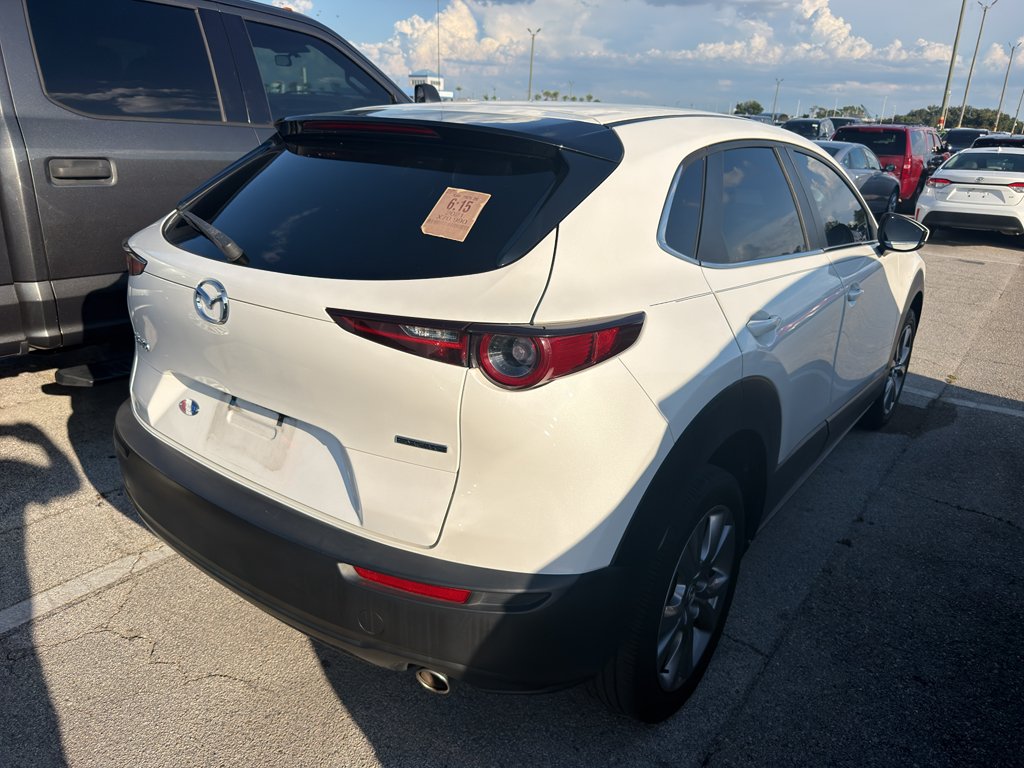 Used 2021 Snowflake White Pearl Mica Mazda Select image 3