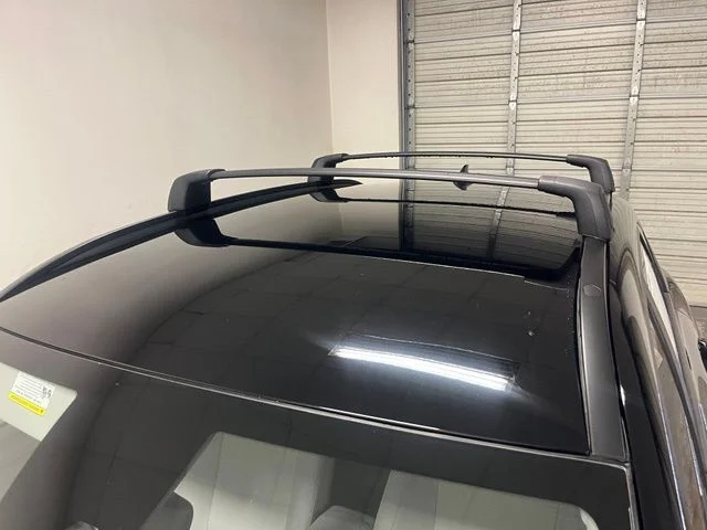 Used 2025 Black Hyundai SEL image 11