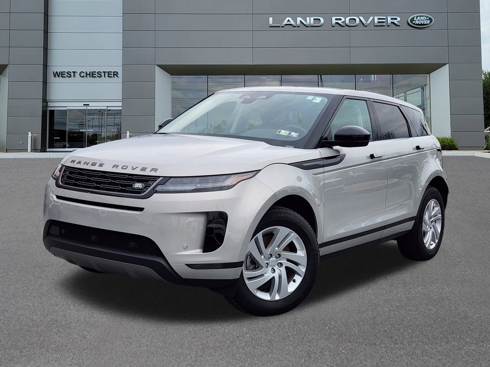 Certified Used 2025 Seoul Pearl Silver Metallic Land Rover S image 1