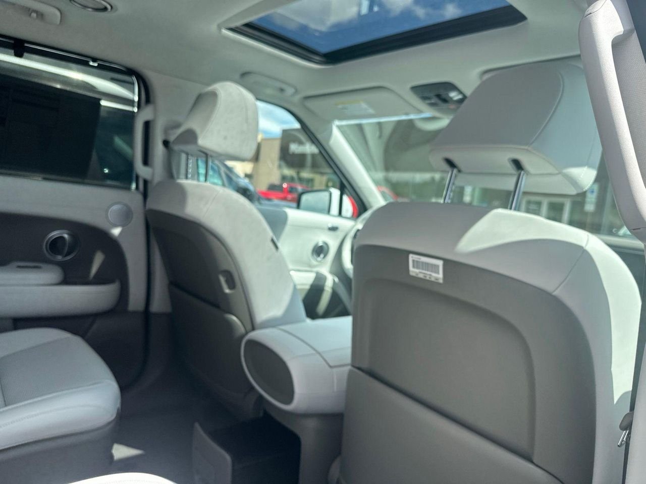 New 2026 White Hyundai SEL Premium AWD image 27