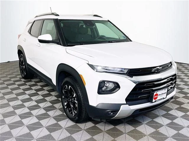 2023 Chevrolet Trailblazer LT AWD's photo