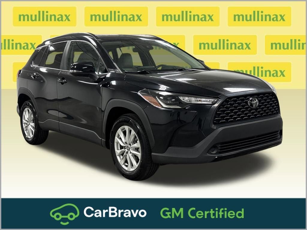 2022 Toyota Corolla Cross LE