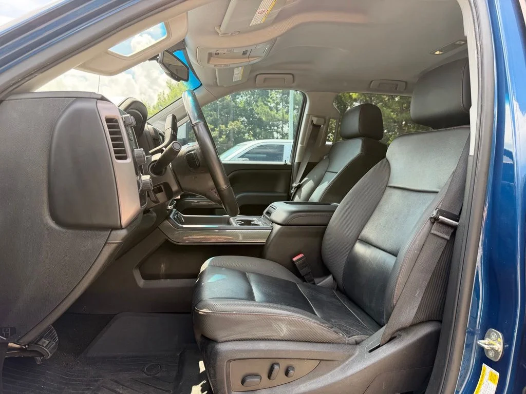 Used 2017 Blue GMC SLT image 13