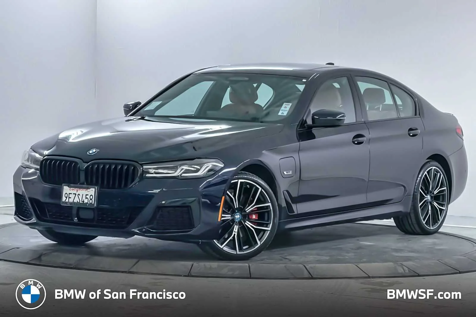 2023 BMW 5 Series 530e iPerformance Sedan's photo