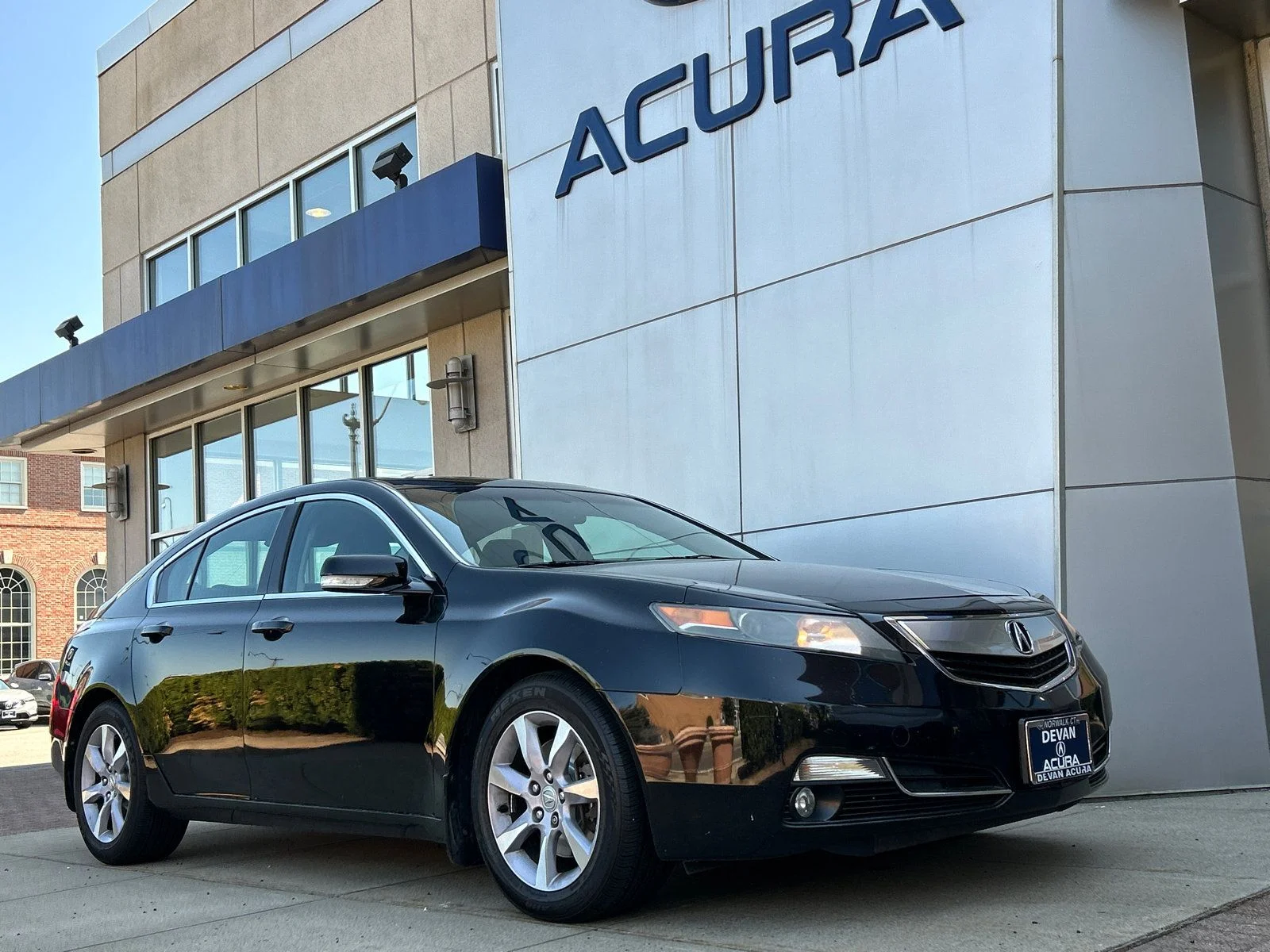 2013 Acura TL 3.5 AUTO Technology Package's photo