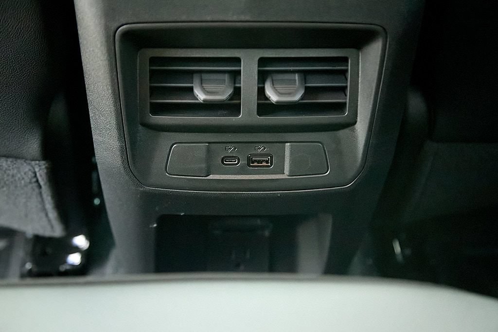 New 2026 Onyx Black GMC AT4X image 39