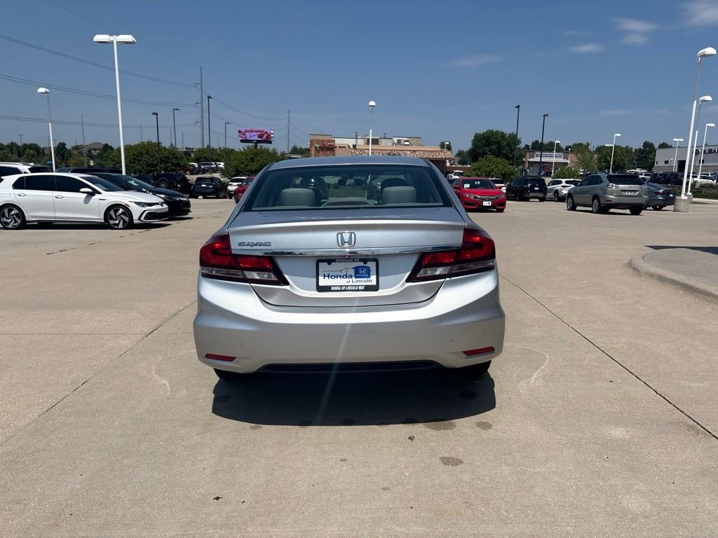 Used 2014 Alabaster Silver Metallic Honda LX image 6