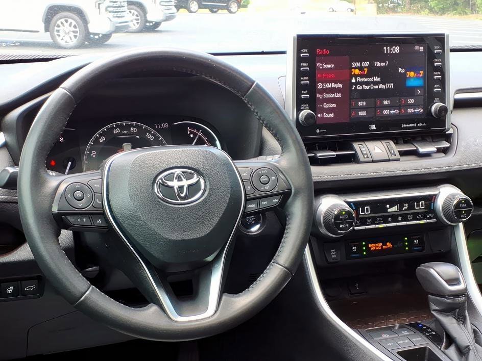 Used 2022 Blizzard Pearl Toyota Limited image 12