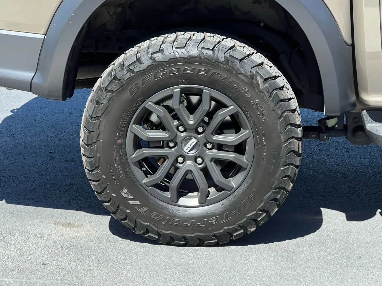 Certified Used 2025 Gray Ford Raptor image 15