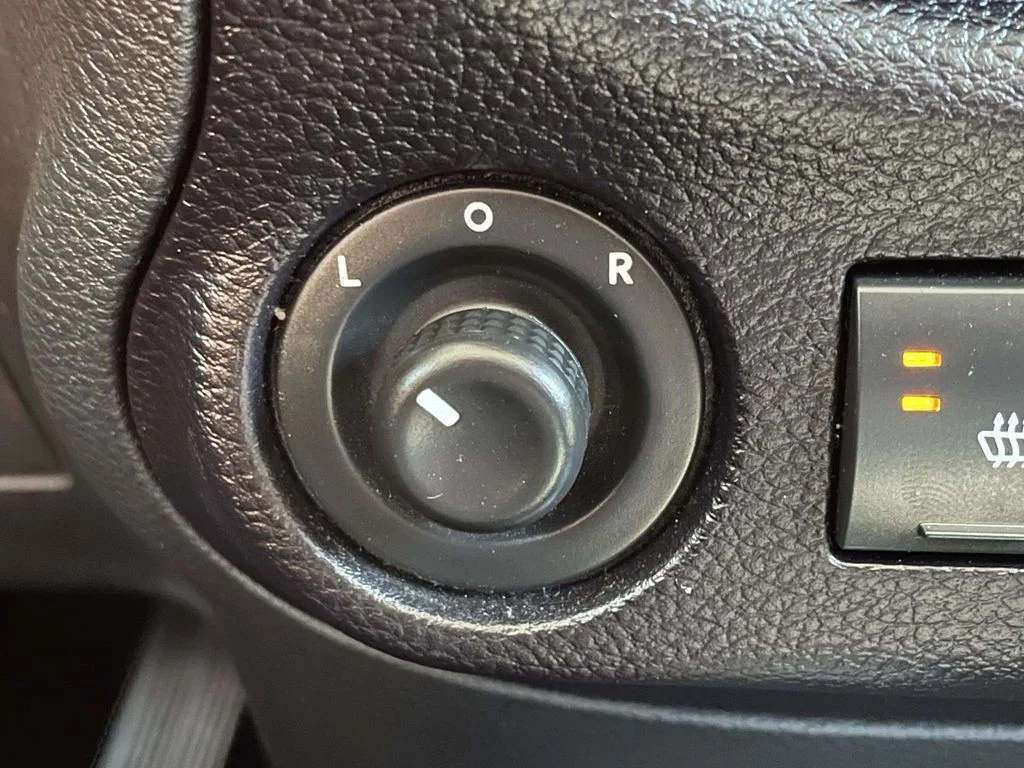 Used 2016 Black Jeep Unlimited Sahara image 36