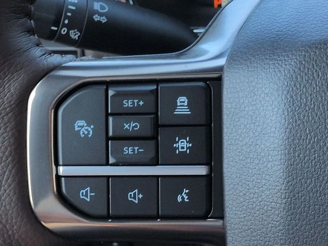 New 2026 Star White Metallic Tri-Coat Ford King Ranch® image 25
