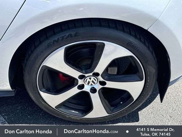 Used 2017 Reflex Silver Metallic Volkswagen S image 25