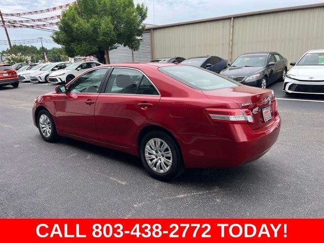 Used 2011 Red Toyota LE image 36