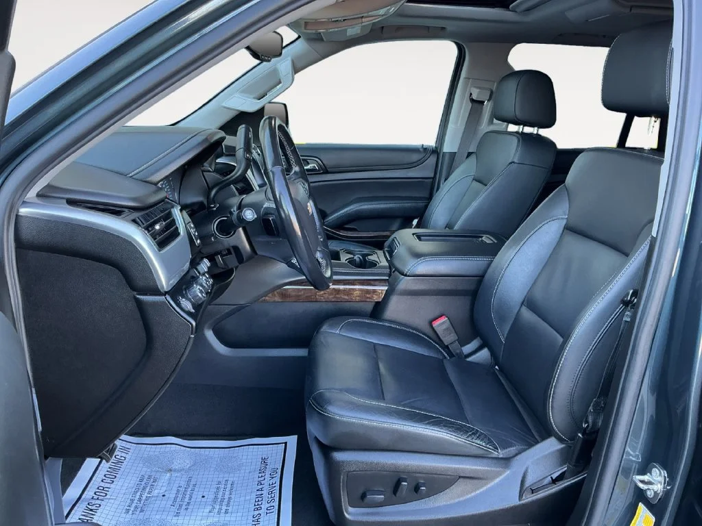 Used 2019 SHADOW GRAY METALLIC Chevrolet LT image 16