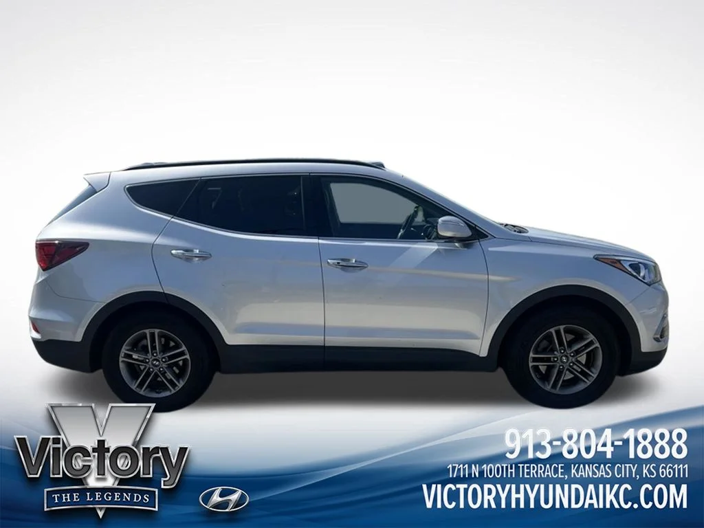 Used 2017 Silver Hyundai 2.4 Base image 5