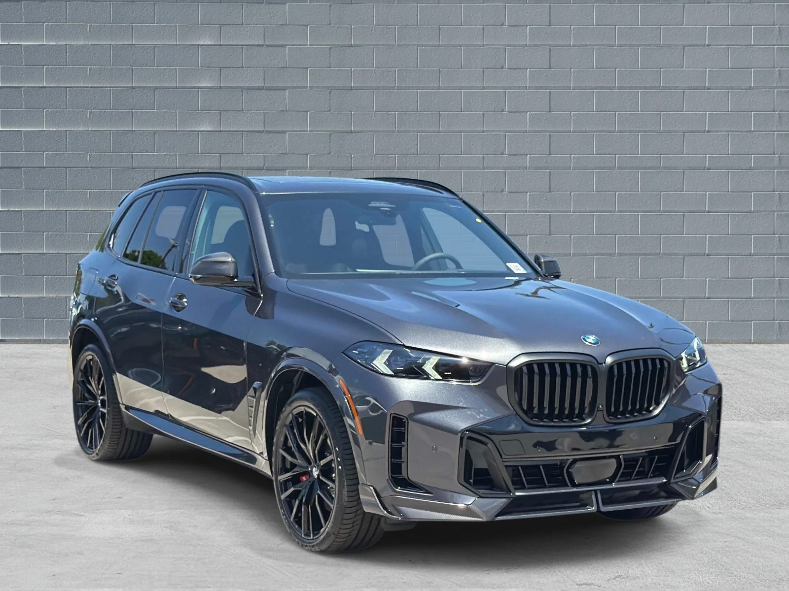 New 2026 Gunmetal II Metallic BMW sDrive40i image 1