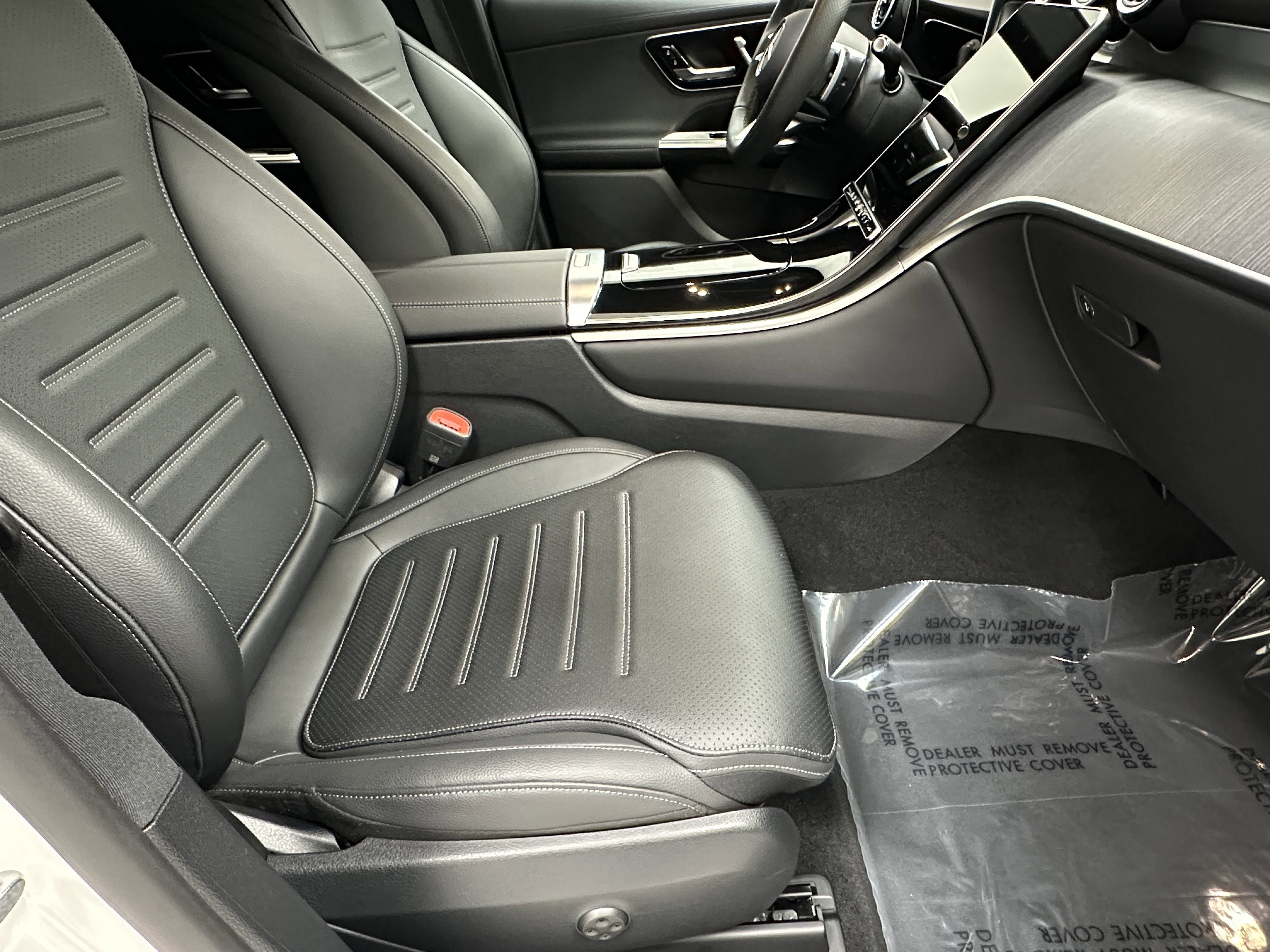 2025 Mercedes-Benz GLC Base - Photo 15