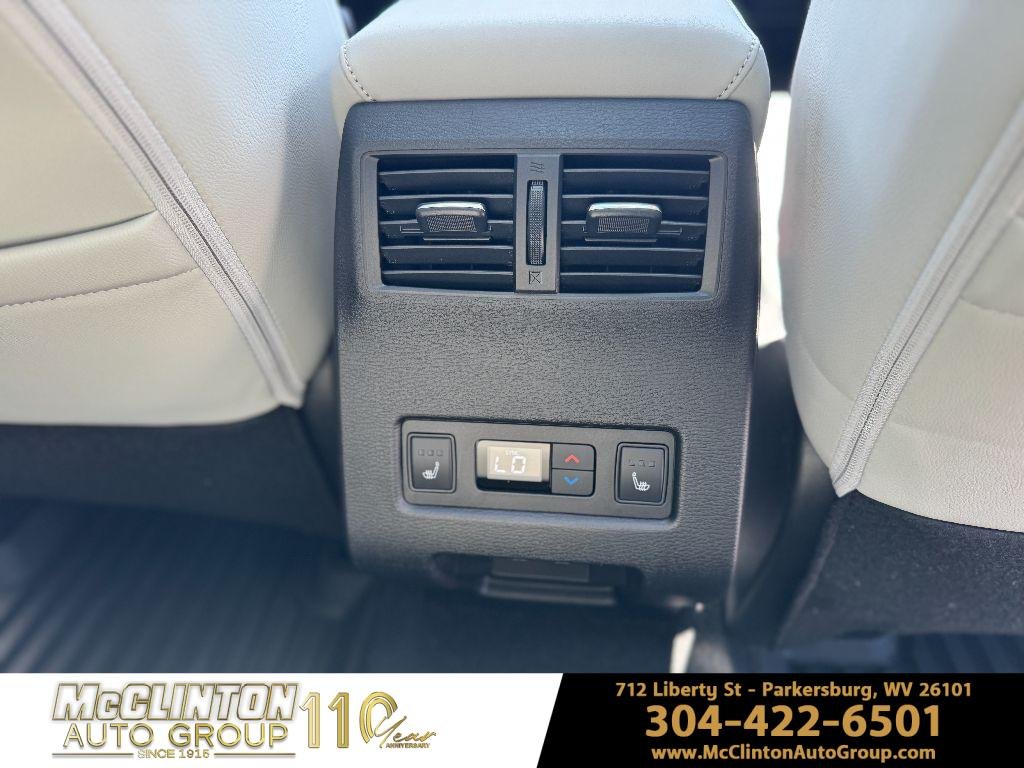 2025 Mitsubishi Outlander SEL - Photo 29