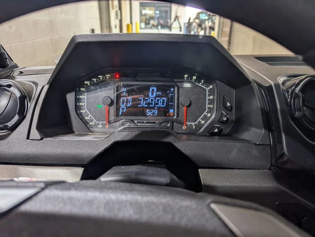 Used 2025 WHITE Polaris Ultimate image 7