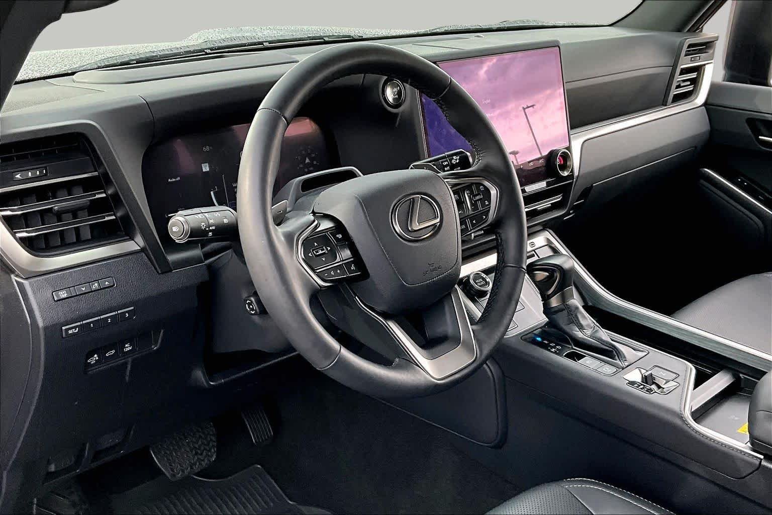 Used 2025 Nebula Gray Pearl Lexus Premium image 17