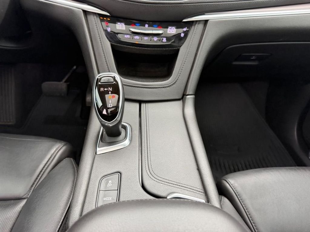 Used 2018 Dark Granite Metallic Cadillac Premium Luxury FWD image 18