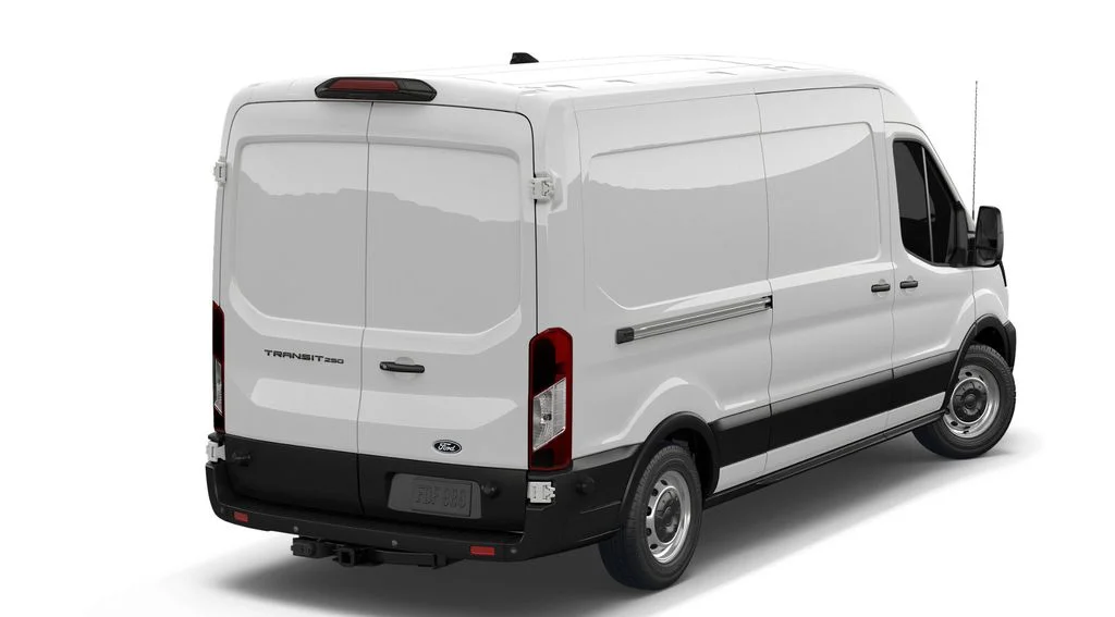 New 2026 OXFORD WHITE Ford Base image 3