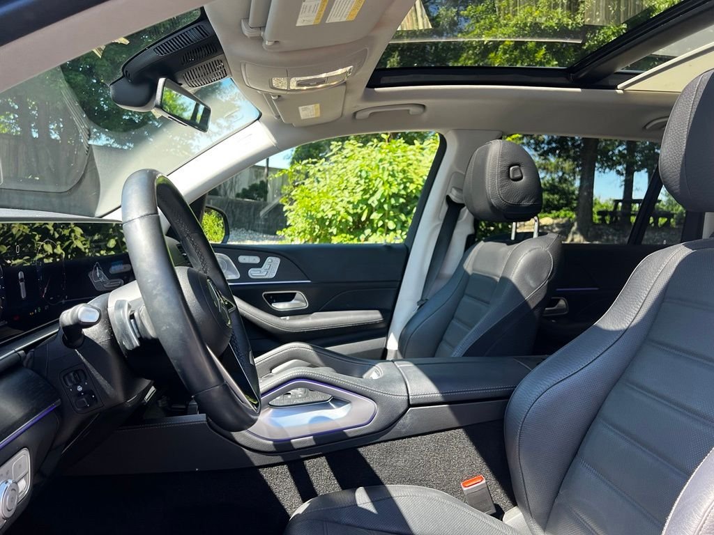 Certified Used 2024 Green Mercedes-Benz GLS 450 image 11