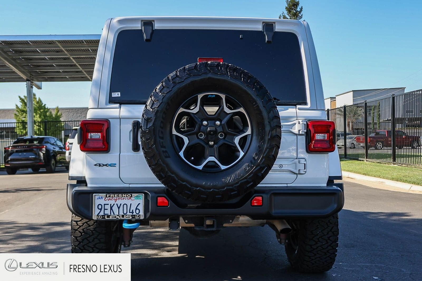 Used 2021 White Jeep Unlimited Rubicon 4xe image 5