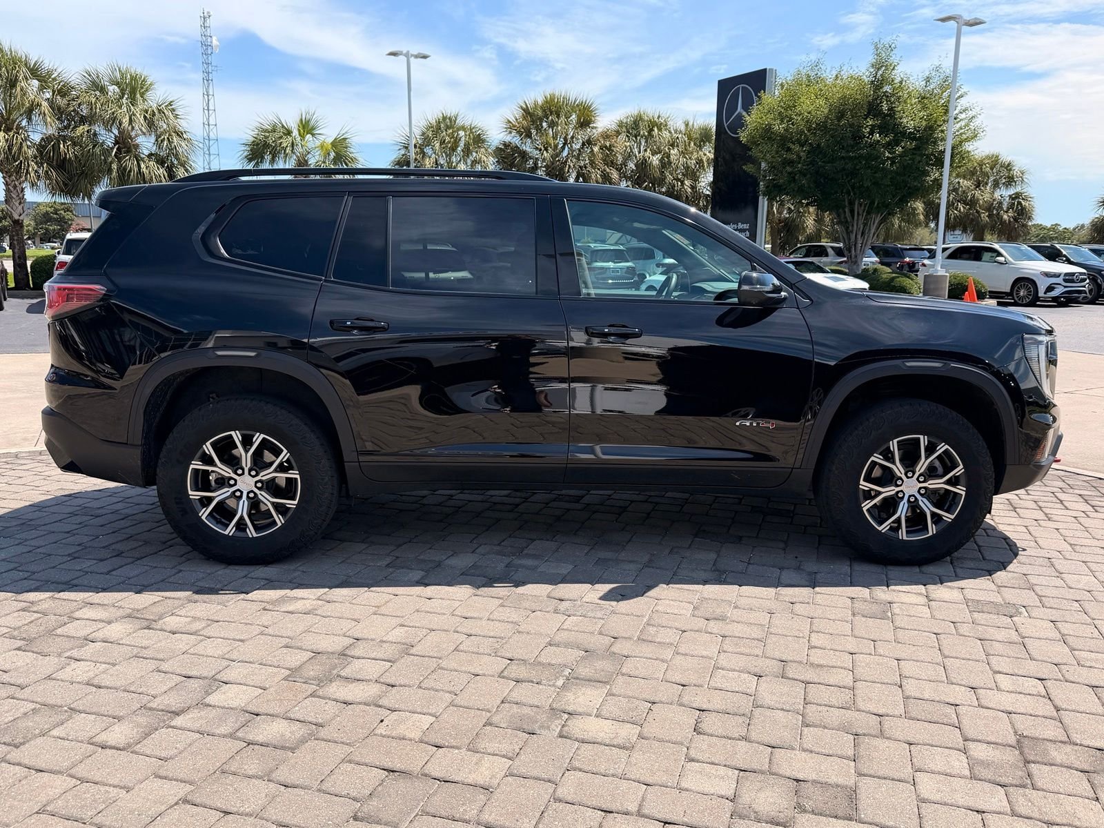 Used 2024 Ebony Twilight Metallic GMC AT4 image 7