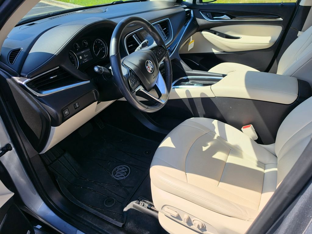Used 2023 Green Buick Essence image 18