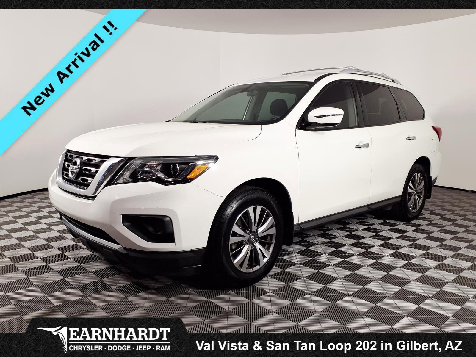 2019 Nissan Pathfinder S
