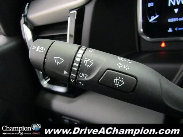 Certified Used 2026 Glacier White Tricoat GMC Denali image 37