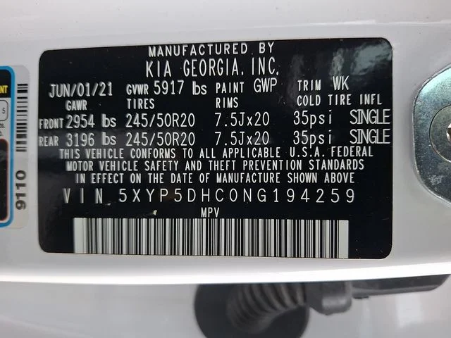 Used 2022 White Kia SX image 27