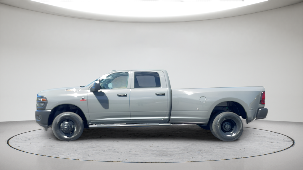 New 2026 Ceramic Gray Clear-Coat Exterior Paint RAM Tradesman image 11