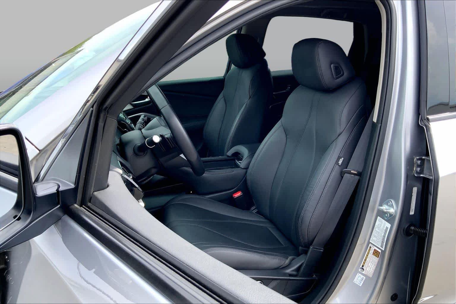 Certified Used 2024 Lunar Silver Metallic Acura SH-AWD image 8