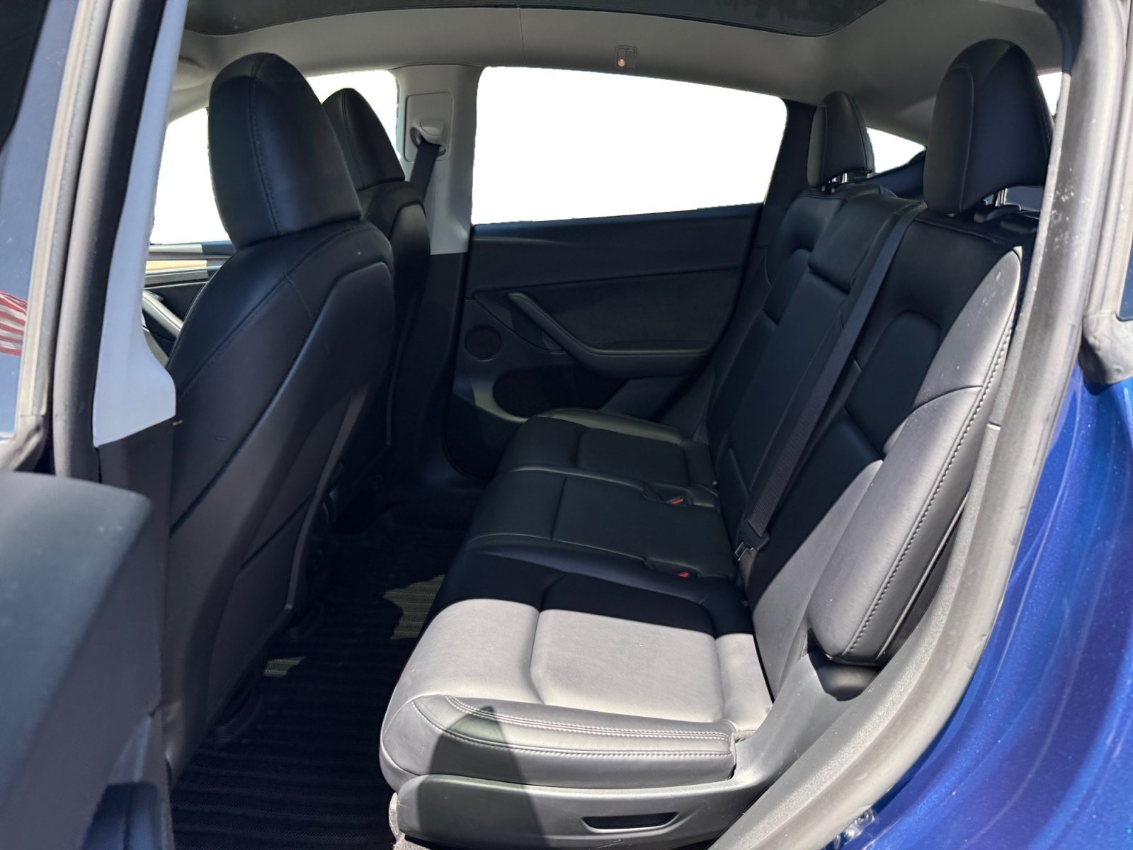 Used 2023 Deep Blue Metallic Tesla Long Range image 16