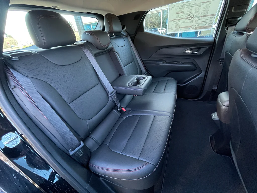 2027 Chevrolet Bolt RS - Photo 26