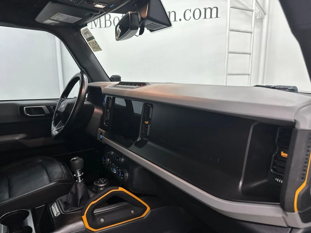 Used 2022 Gray Ford Badlands image 33