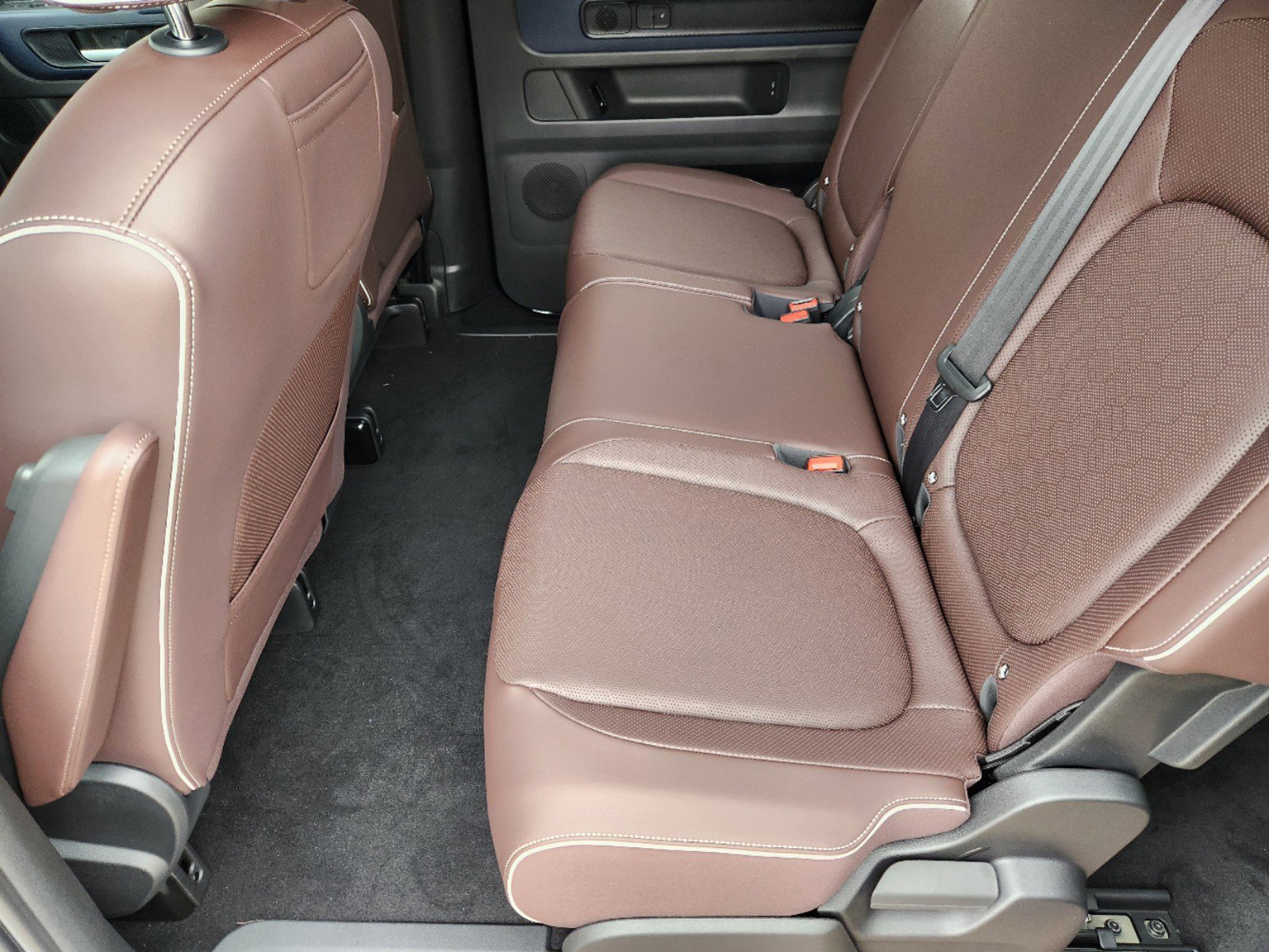 2025 Volkswagen ID. Buzz PRO S - Photo 21