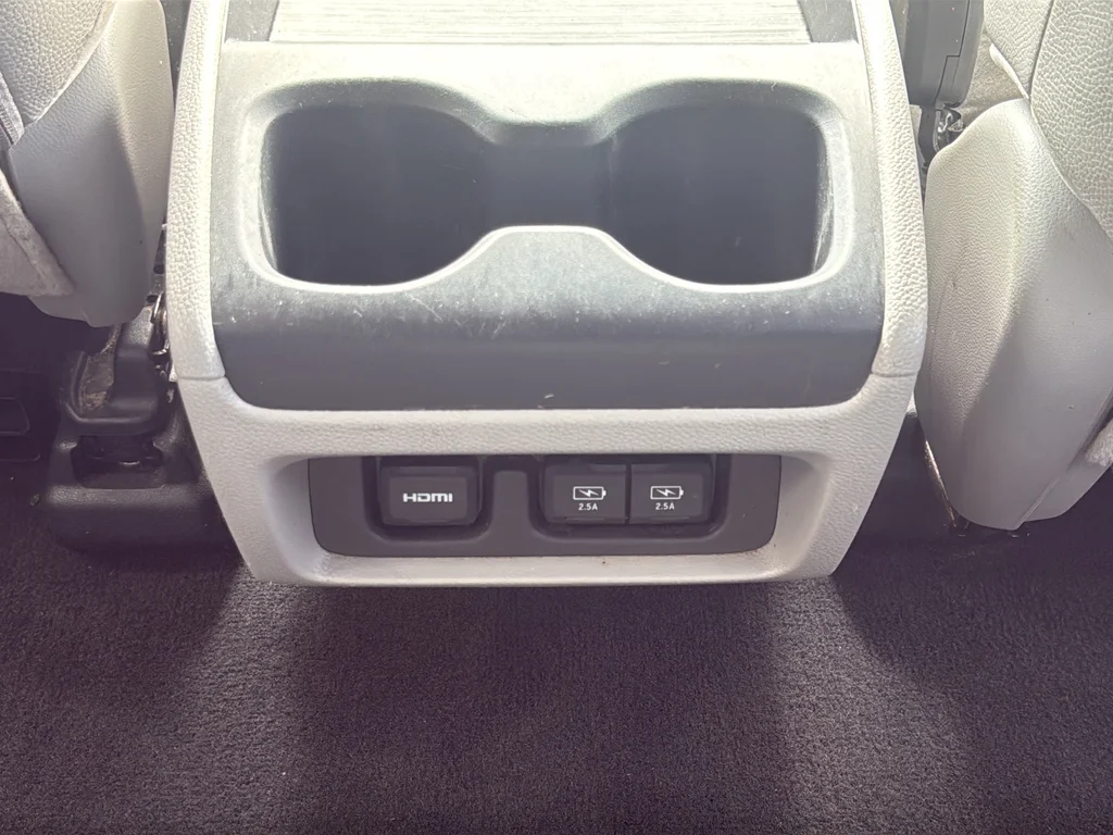 Used 2019  Honda EX-L image 41