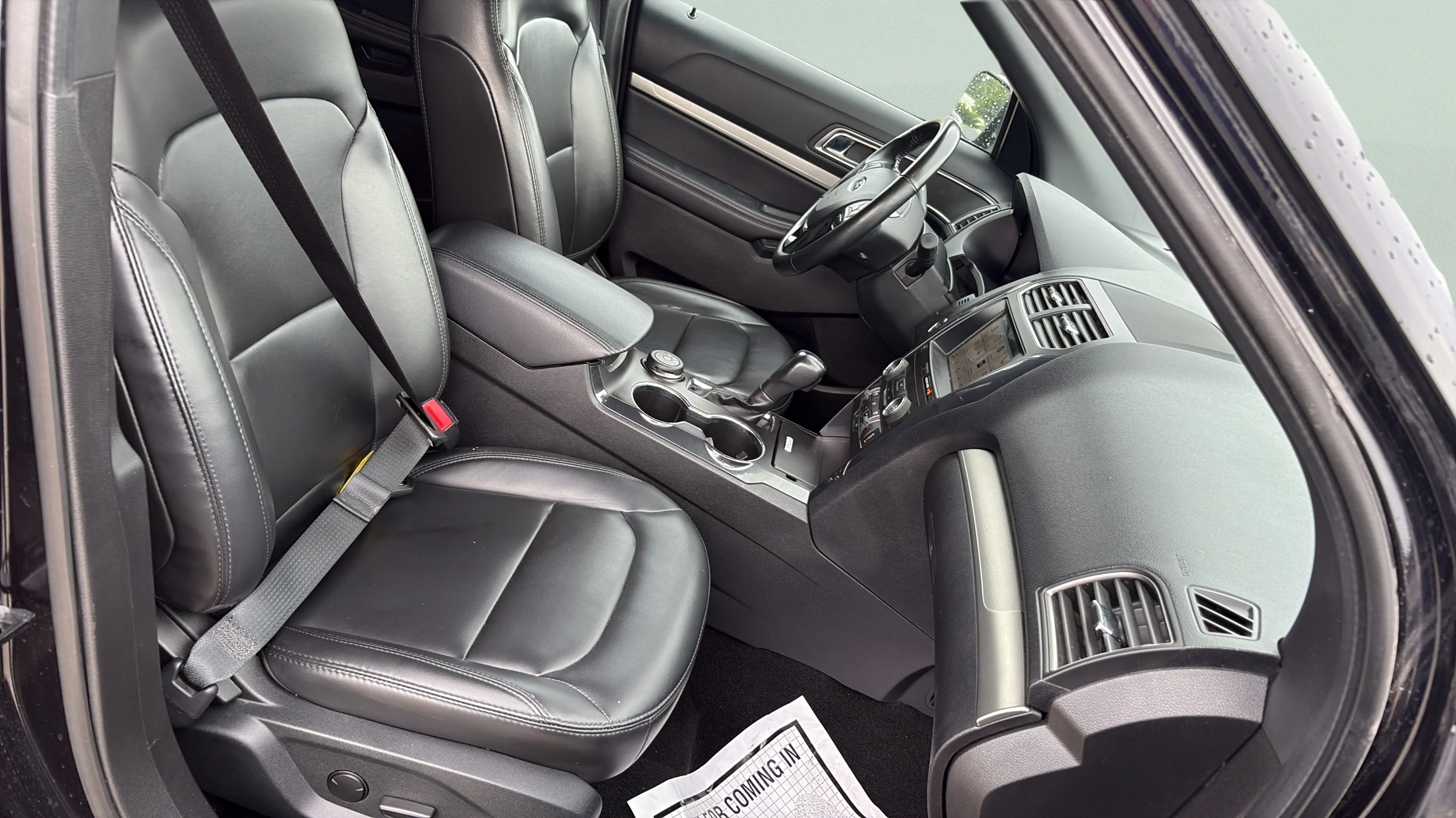 Used 2019 Black Ford XLT image 11