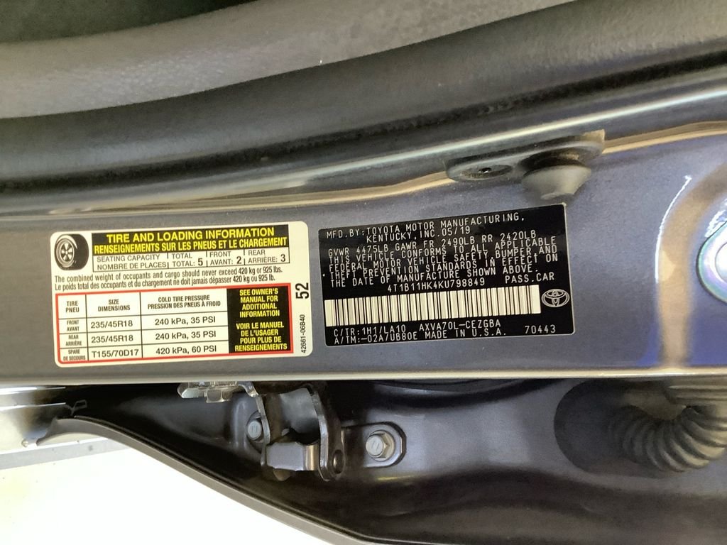 Used 2019 Gray Toyota XLE image 20