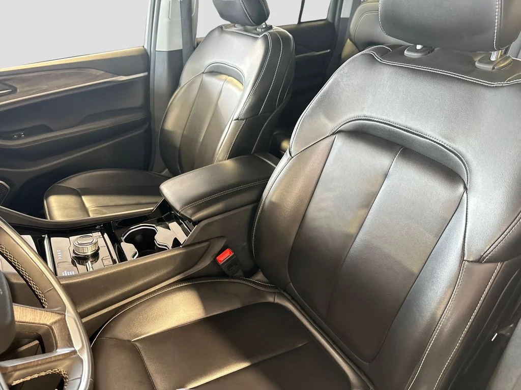 Used 2023 Gray Jeep 4xe image 7