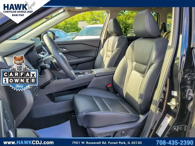 Used 2025 Black Nissan SL image 8