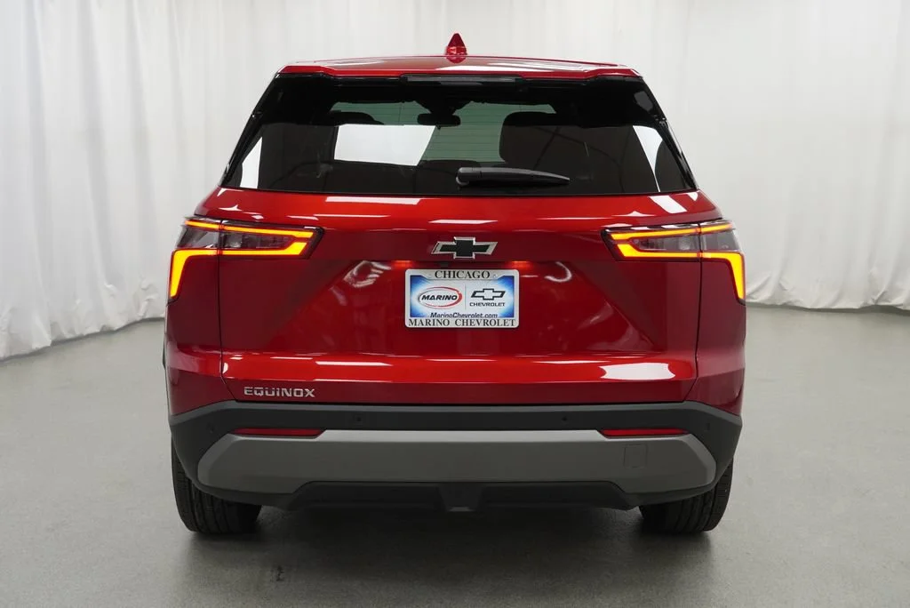 2027 Chevrolet Equinox LT - Photo 34