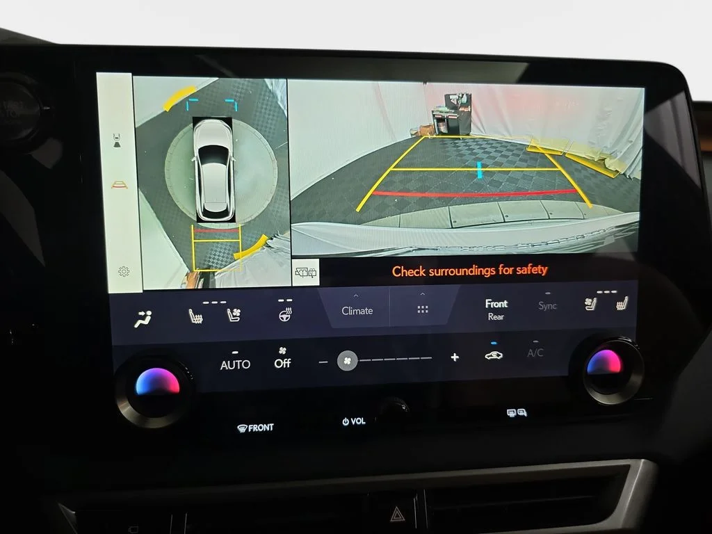 New 2026 Eminent White Pearl Lexus PREMIUM image 22