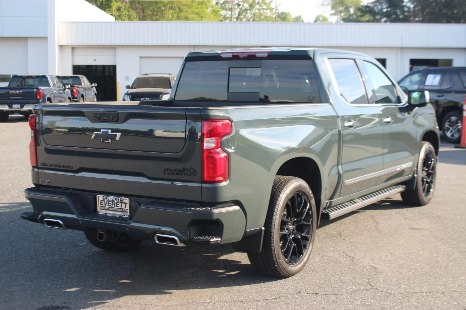 Used 2026 Cypress Gray Chevrolet High Country image 7