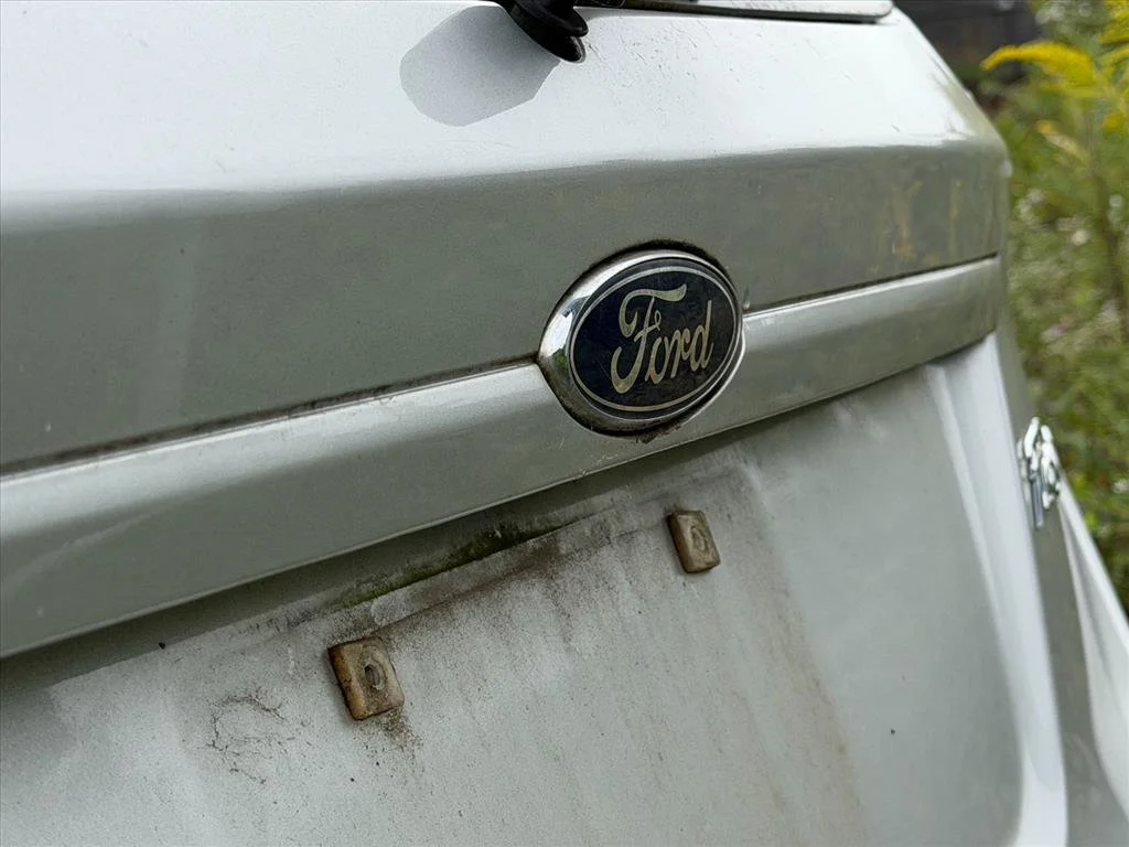 Used 2017 Silver Ford SE image 18