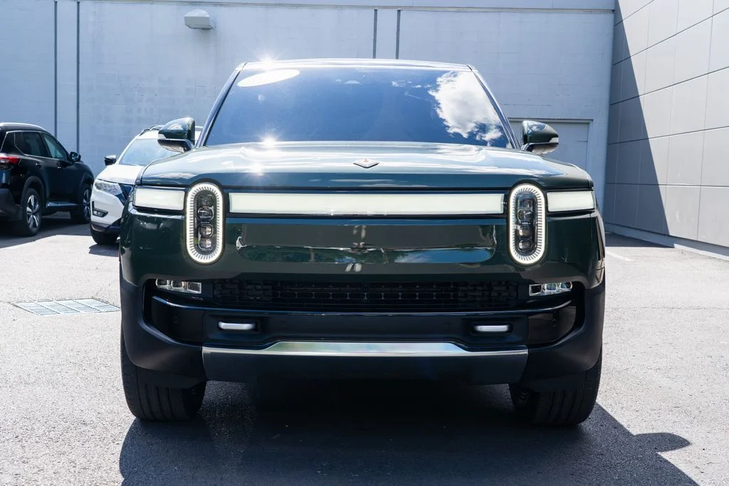 Used 2024 Rivian R1S Adventure with VIN 7PDSGABA1RN035560 for sale in Beaverton, OR